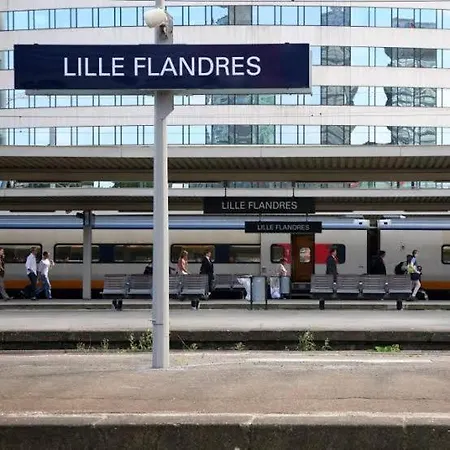 Typique Gare Flandre Centre *
